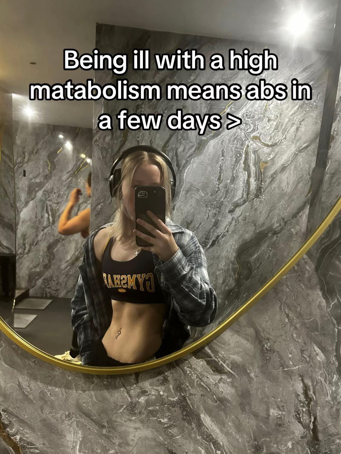 @Sinéad🕷️