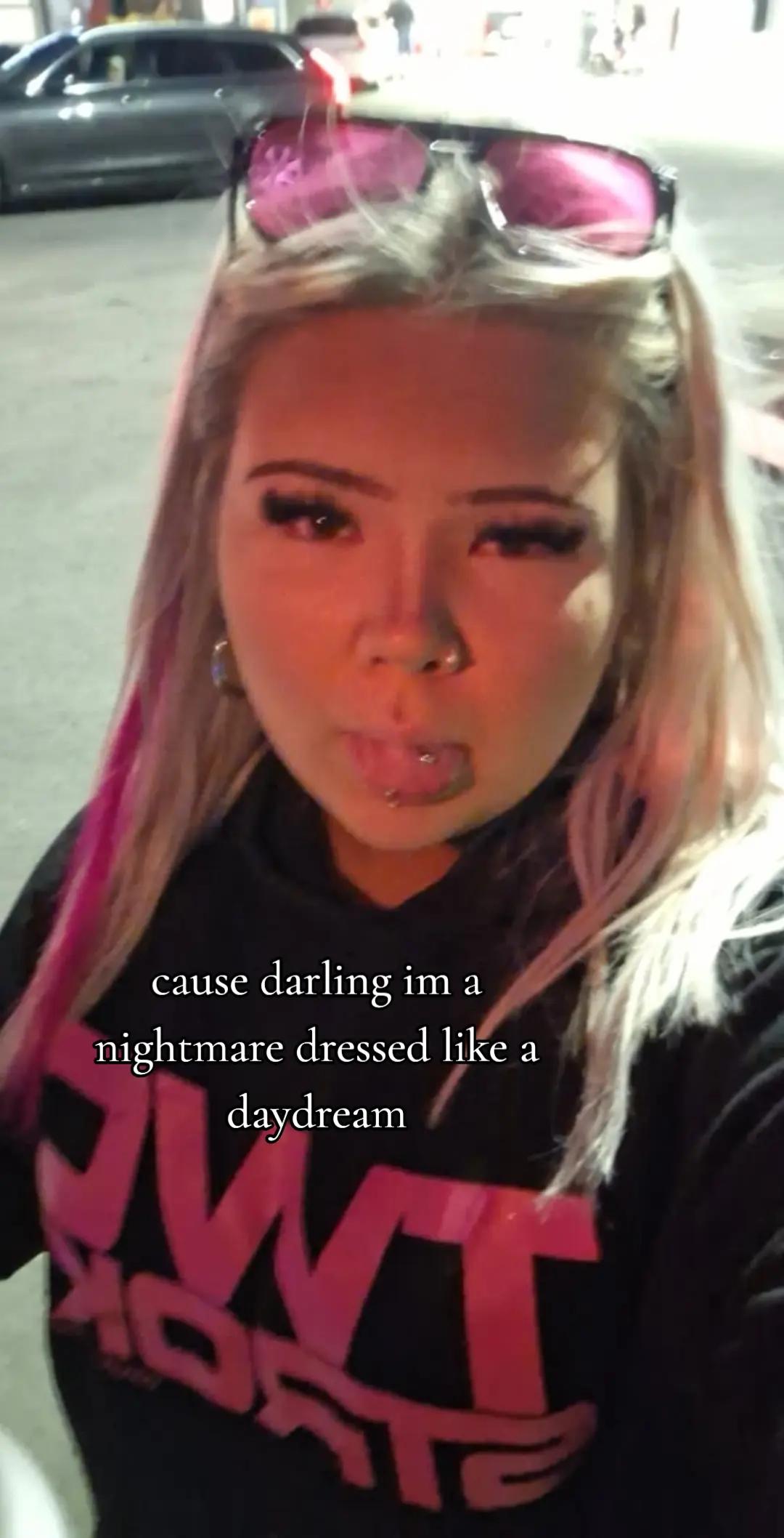 @𝔈𝔟𝔟𝔞 𝔅𝔞𝔠𝔨𝔰𝔱𝔯𝔬𝔪