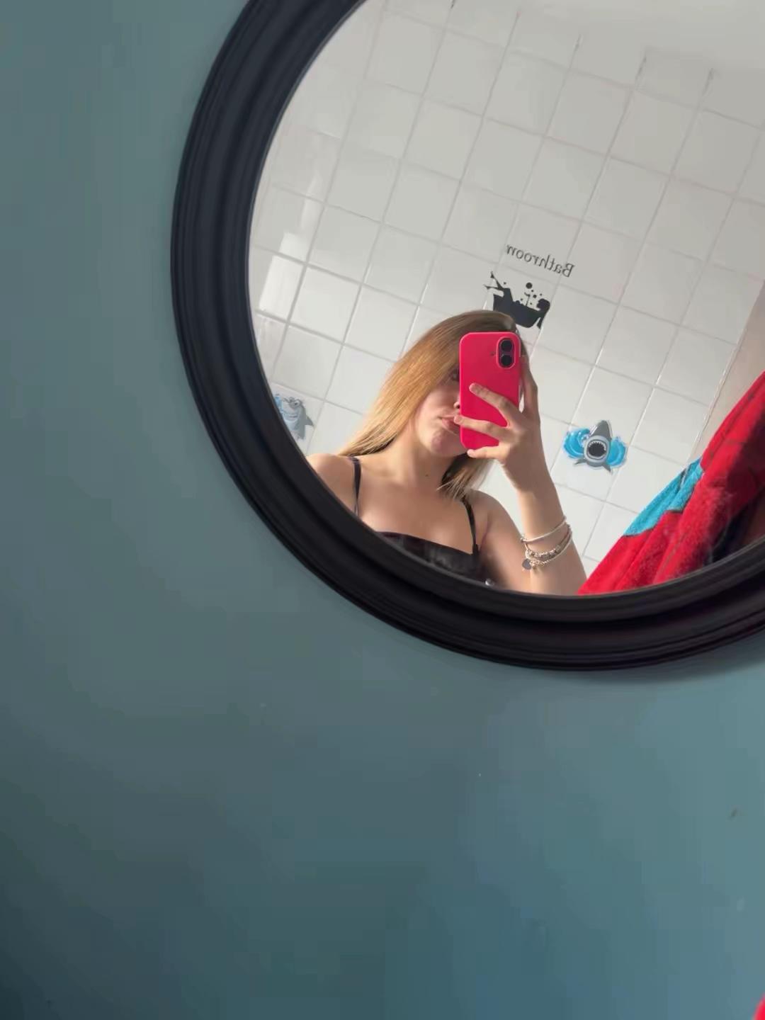 @𝐥𝐢𝐥𝐬🫶🏼x