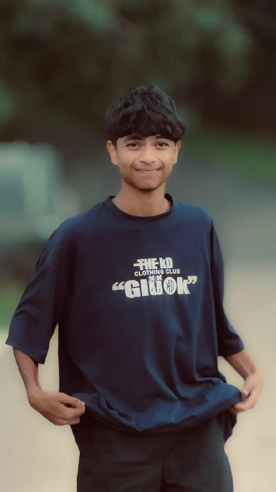 @Chalaa ✝︎