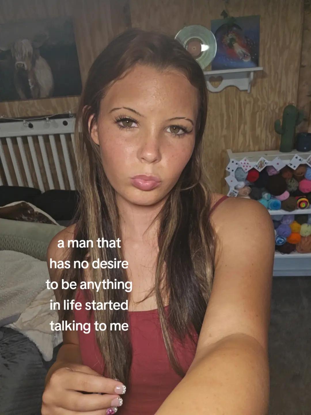 @Emily🌺