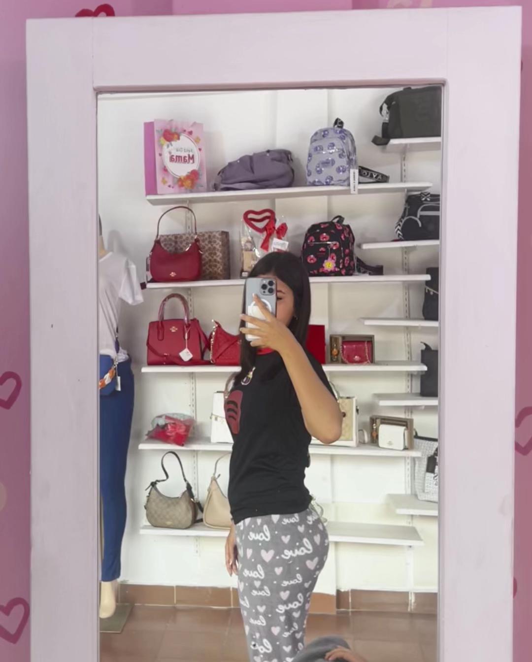 @riri💗
