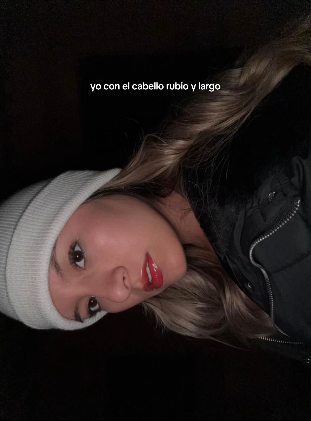 @★ melyssa albujar ★