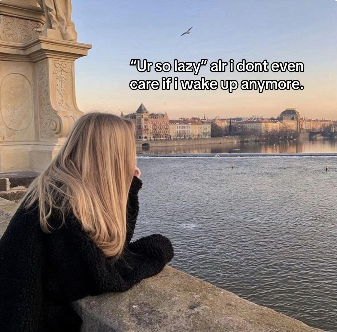 @️