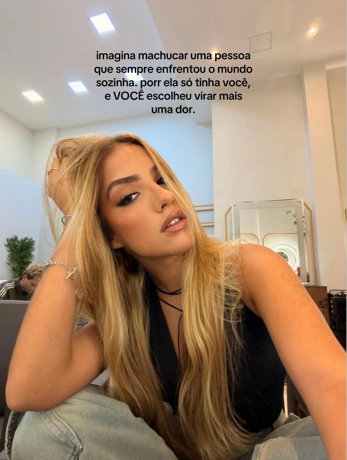 @★