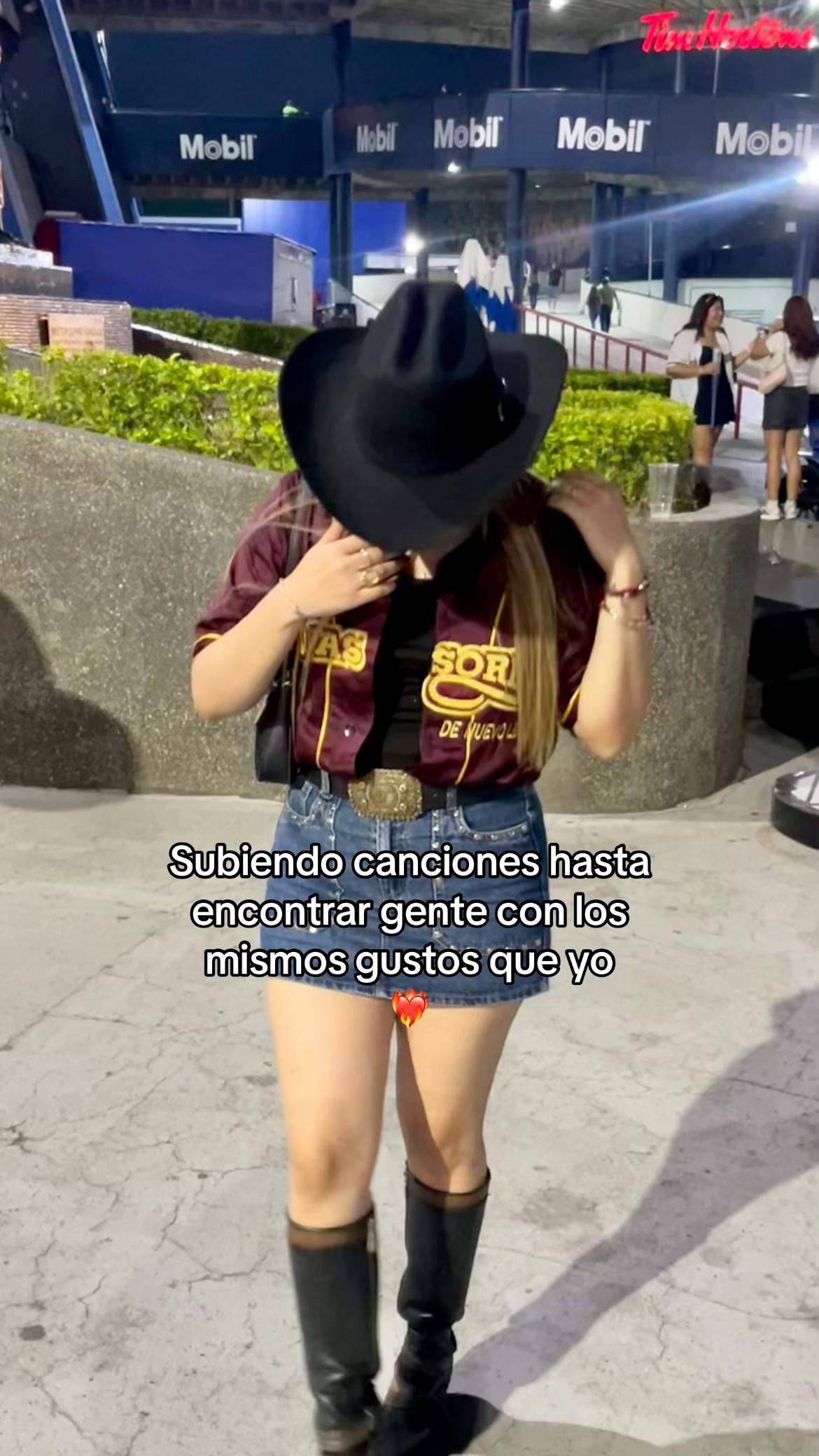 @Nelly Balderas