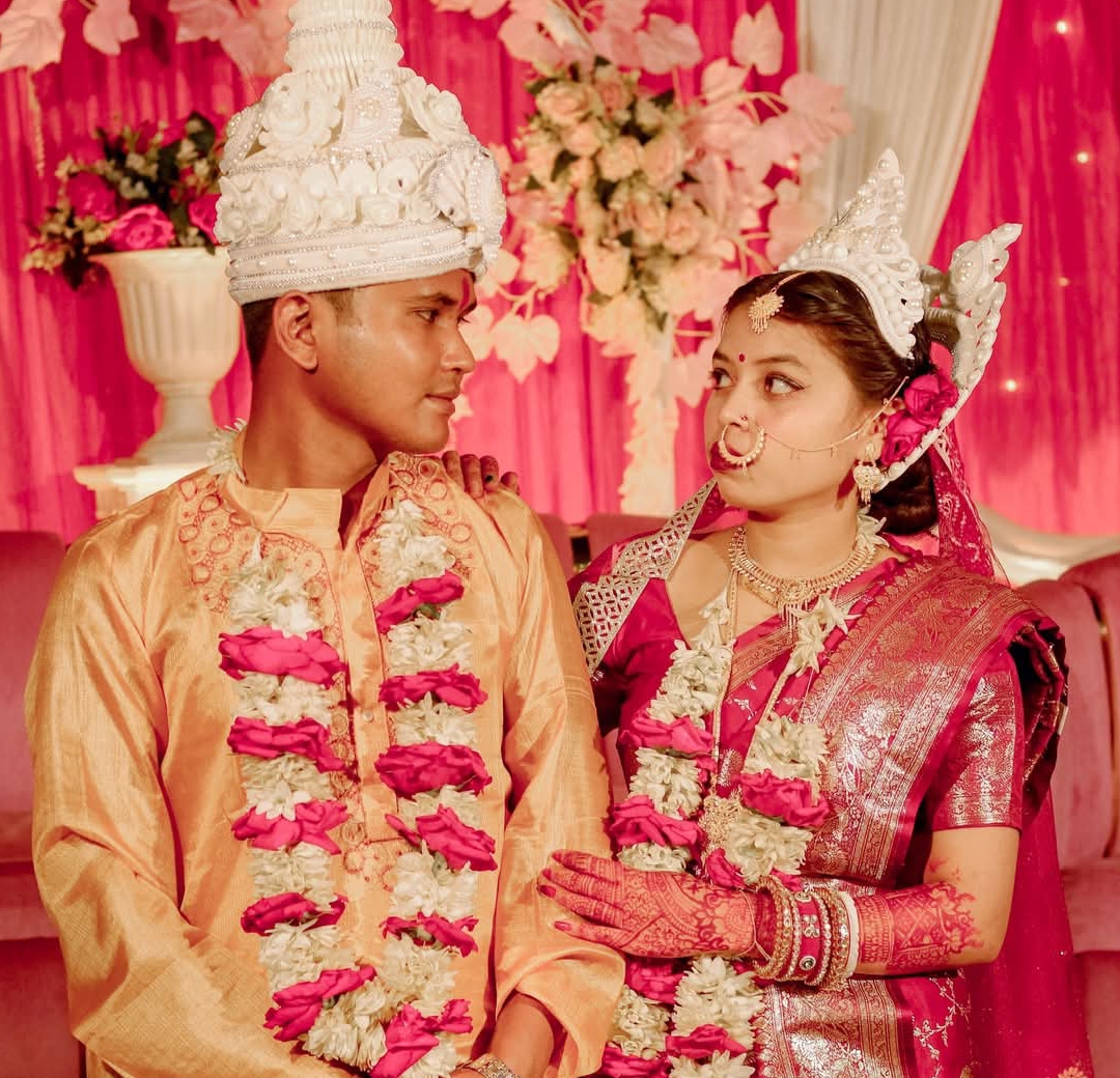 @🦋🦋 কৃষ্ণ প্রেমী রাধা🦋🦋