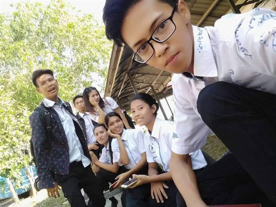 @AMoon đ¸đŚ(台ĺ
)