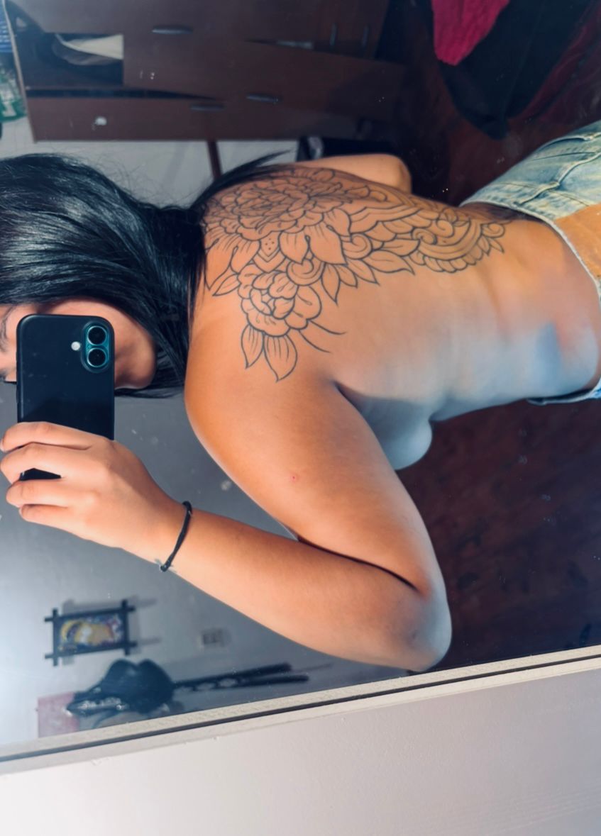 @Narella