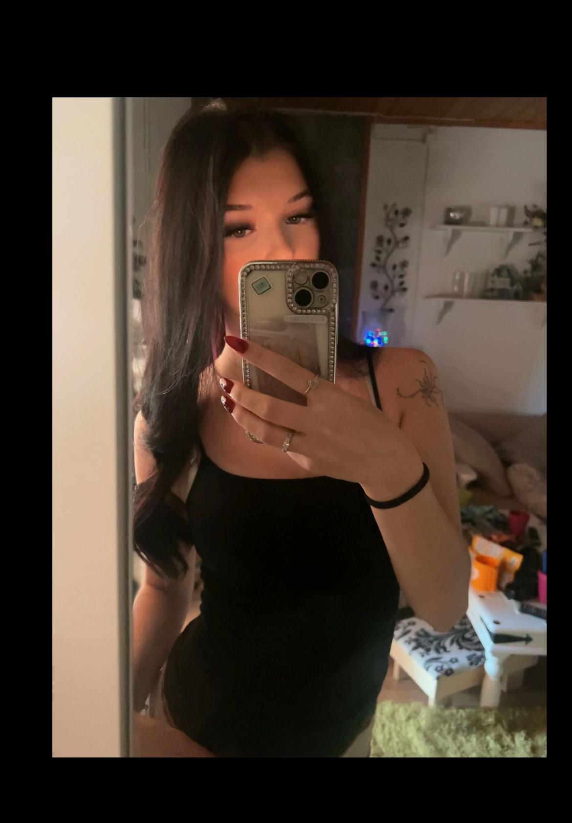 @minavilamaa