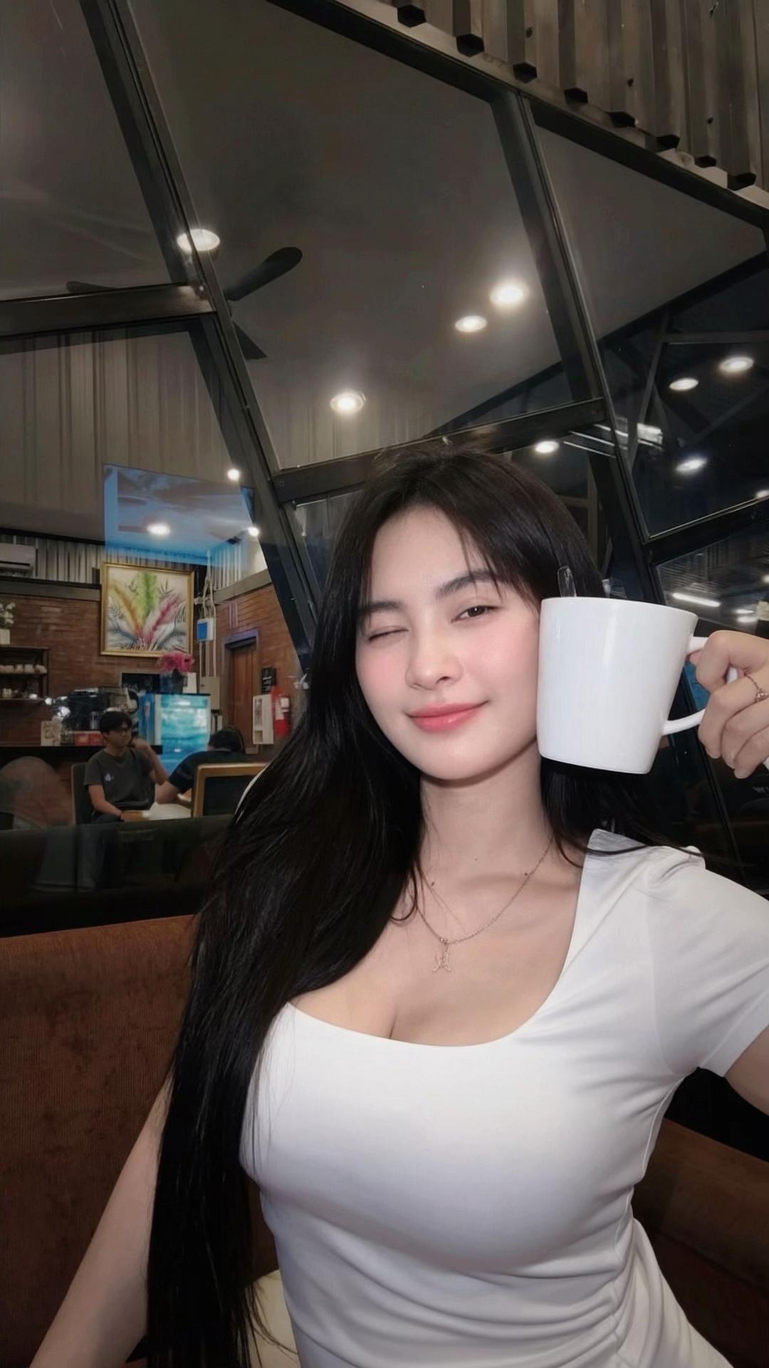 @Angguncantikkaa