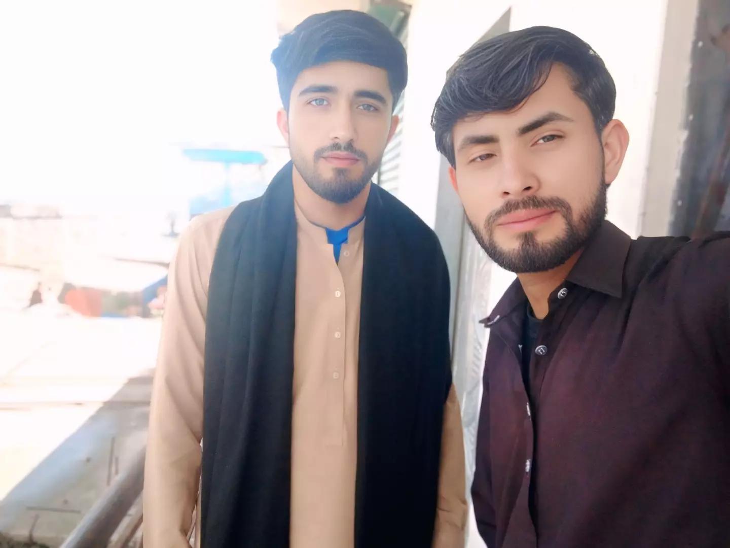 @kashmiri