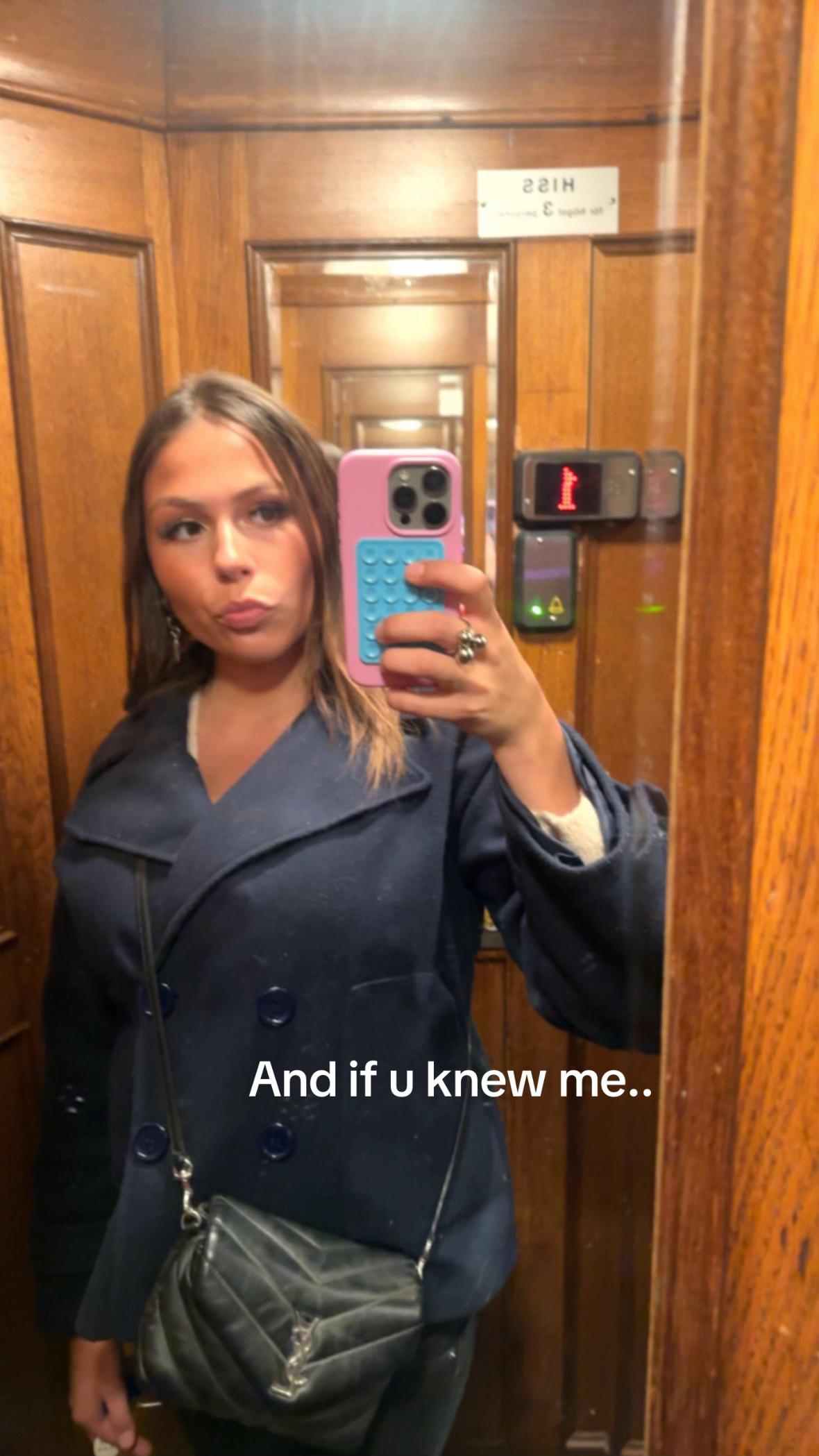 @ellaallk