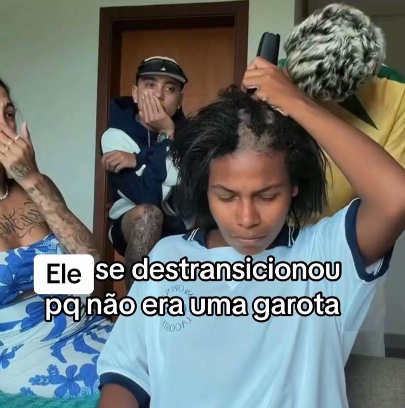 @vitoria._.lis🏳️⚧️