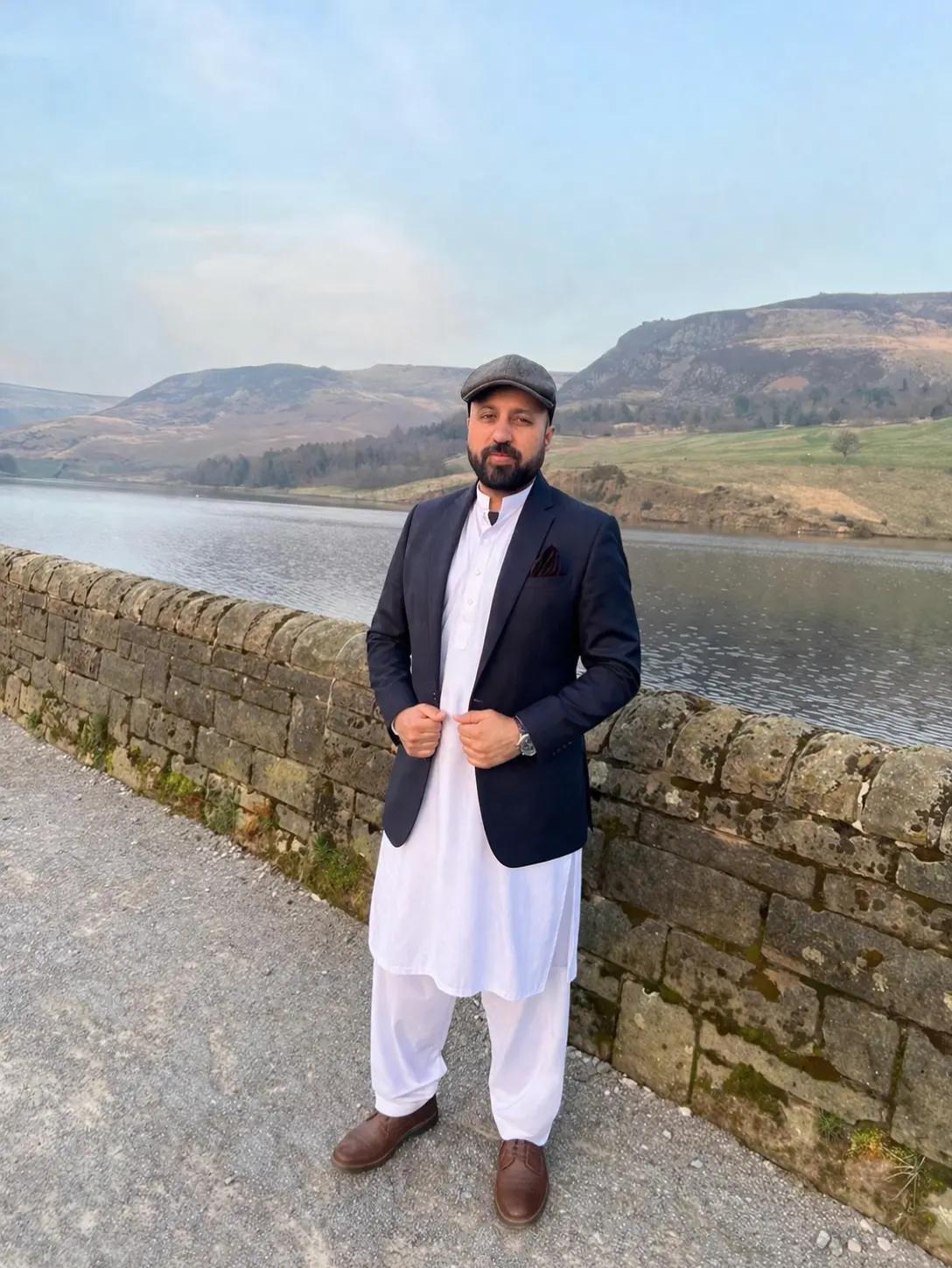 @riazkayani505