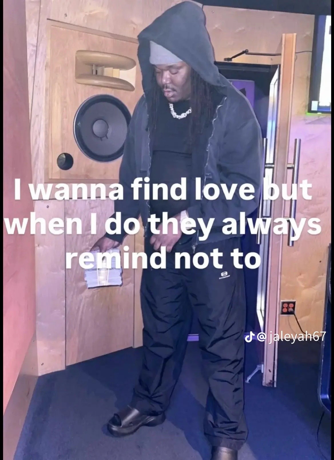 @justasadprettygirlwlocs