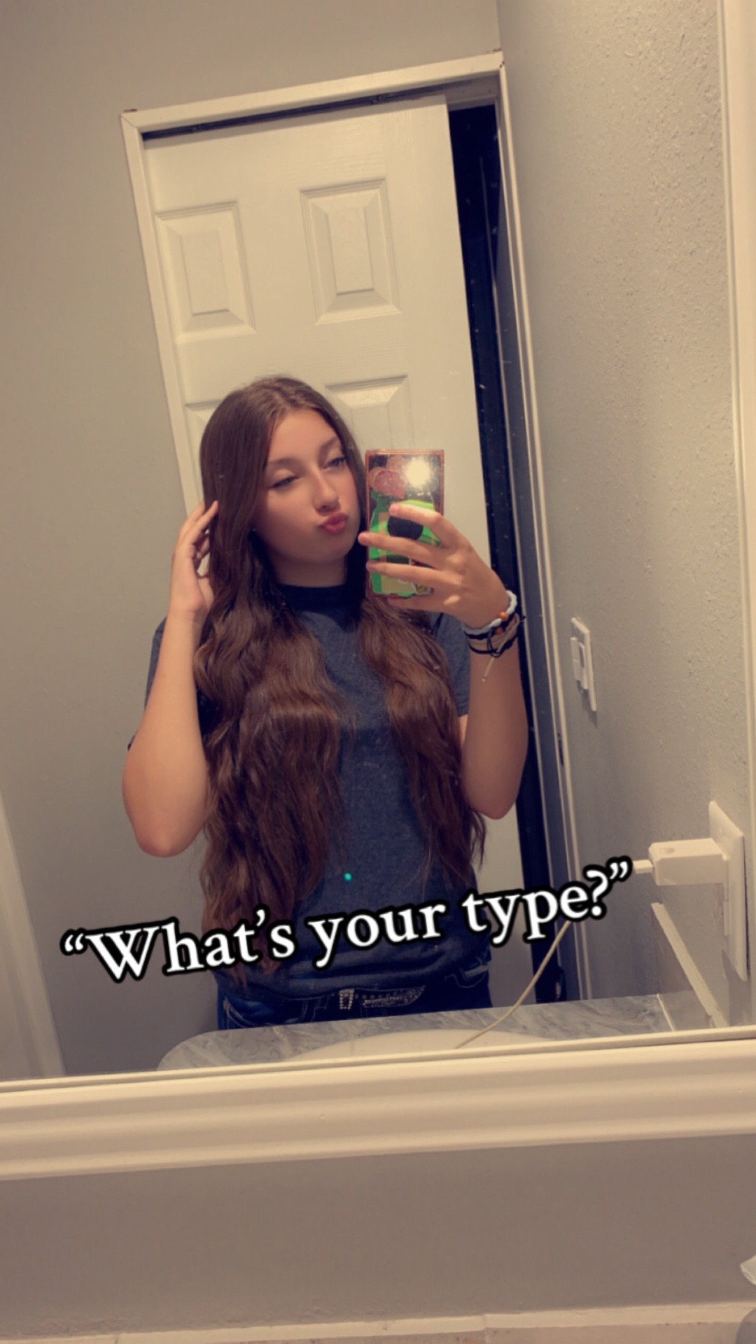 @🐗💋𝓗𝓪𝓻𝓵𝓮𝔂💋🐗
