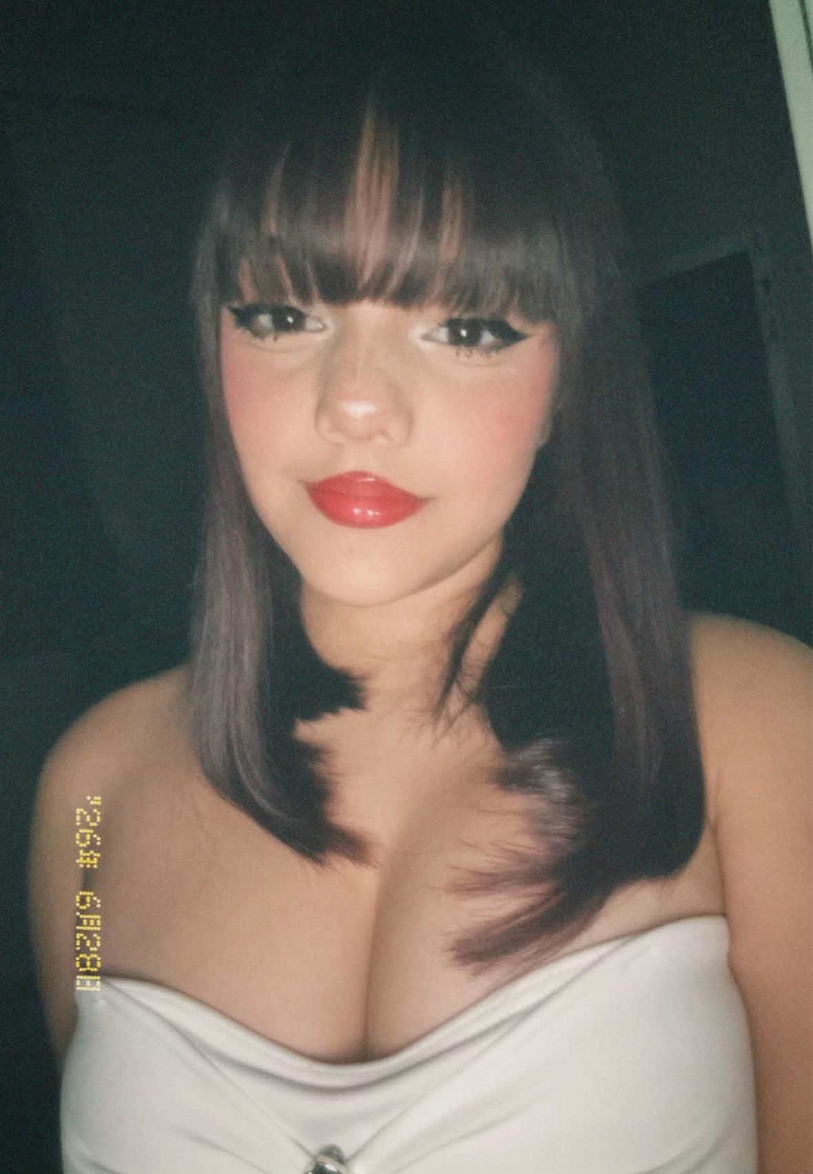 @𝓐𝓷𝓪 𝓩𝓪𝓷𝓮𝓻𝓲🪽