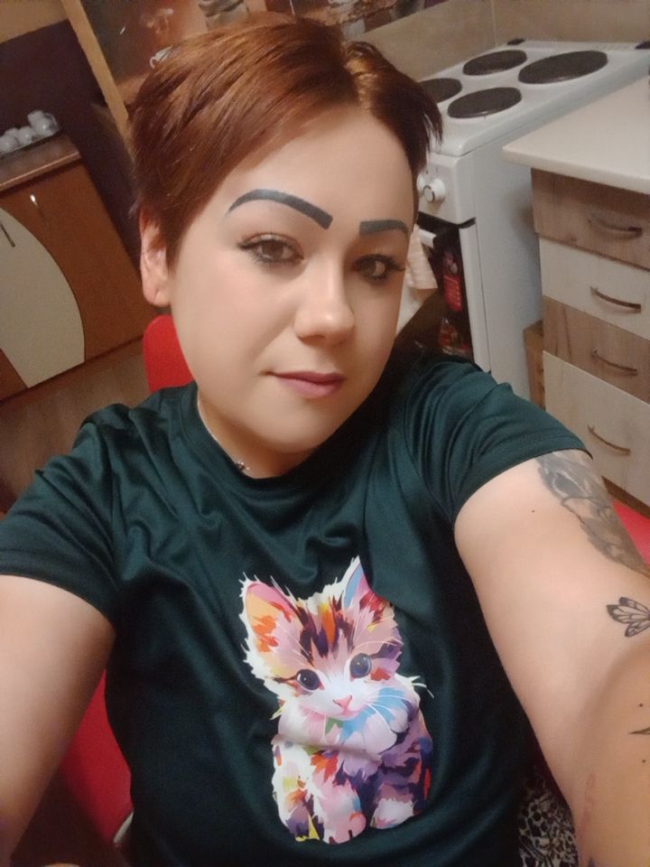 @KINGA ✓