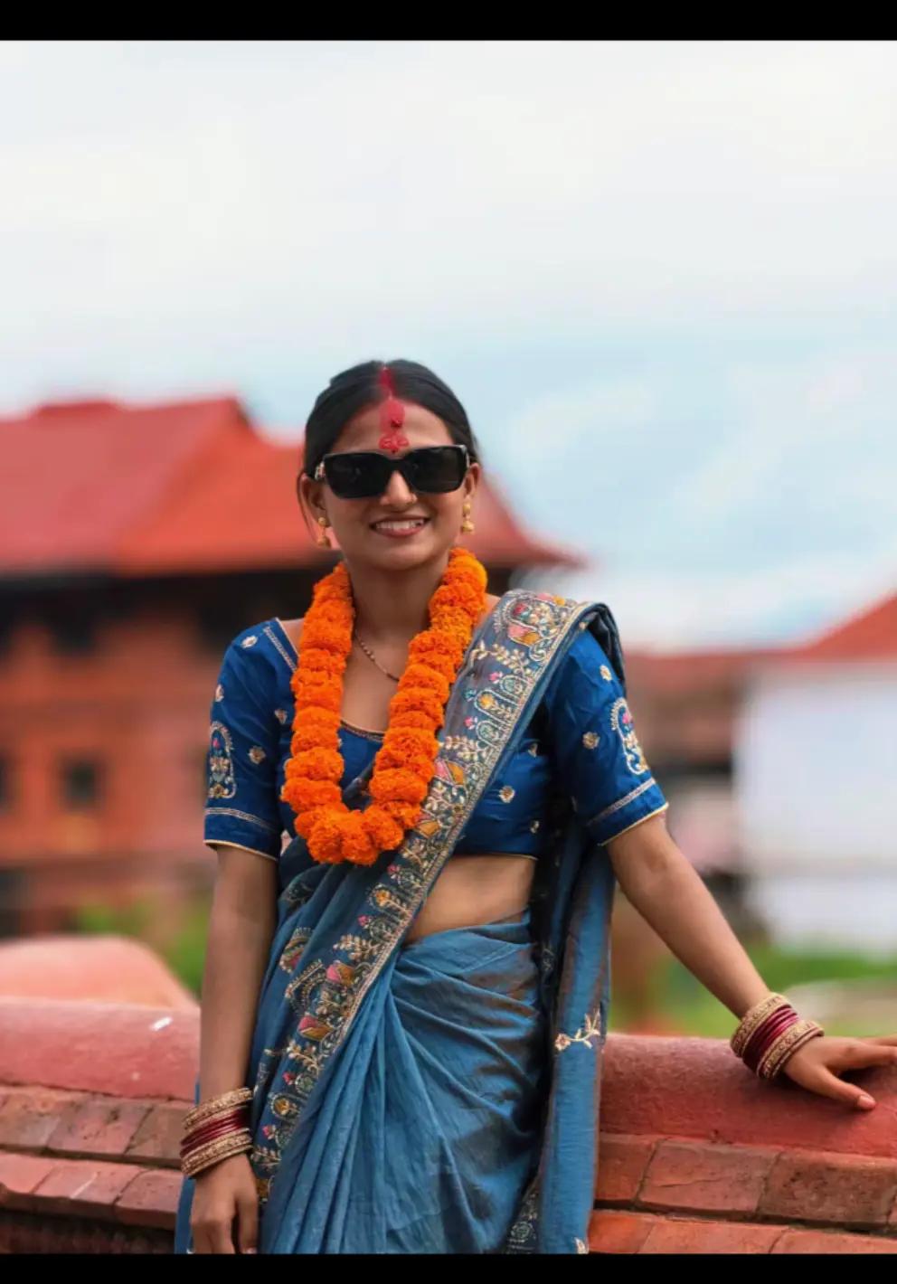 @Bhojpuri Queen 👰