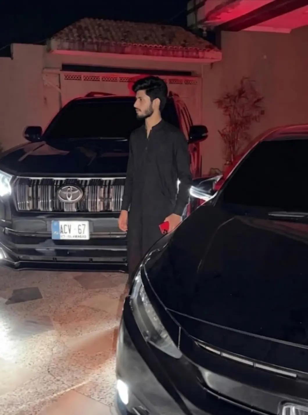 @AحMãD 😊