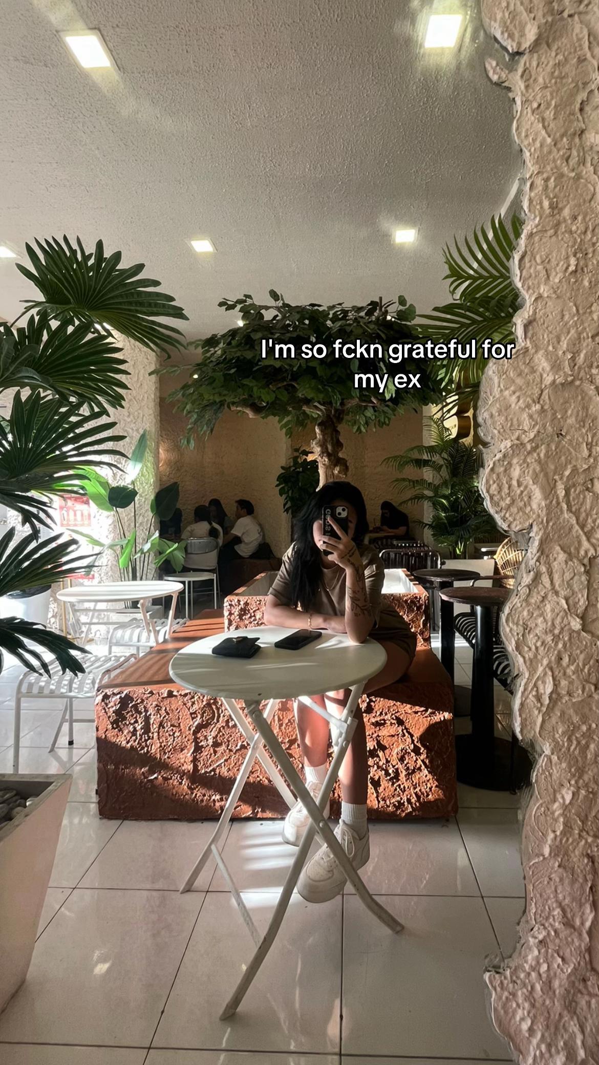 @akisha