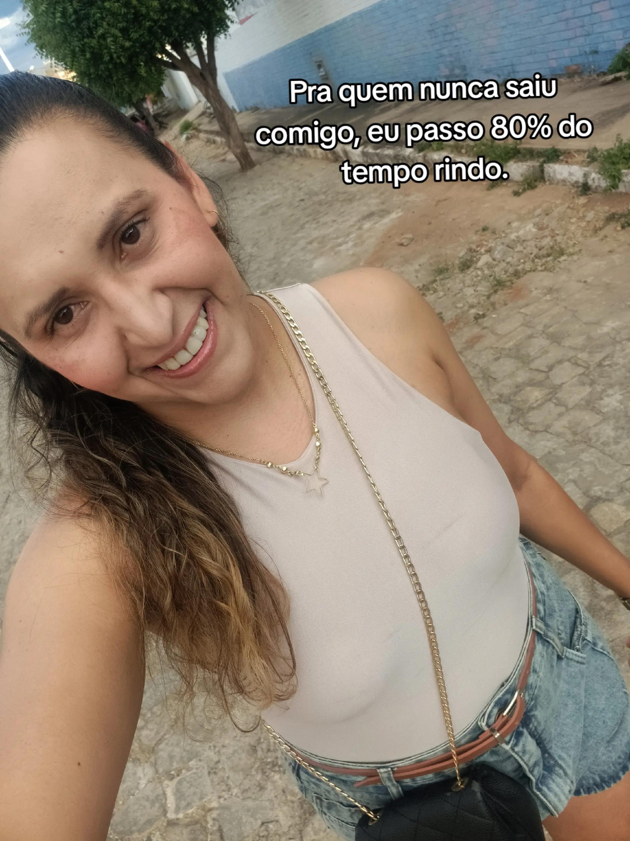 @Maiane✨️