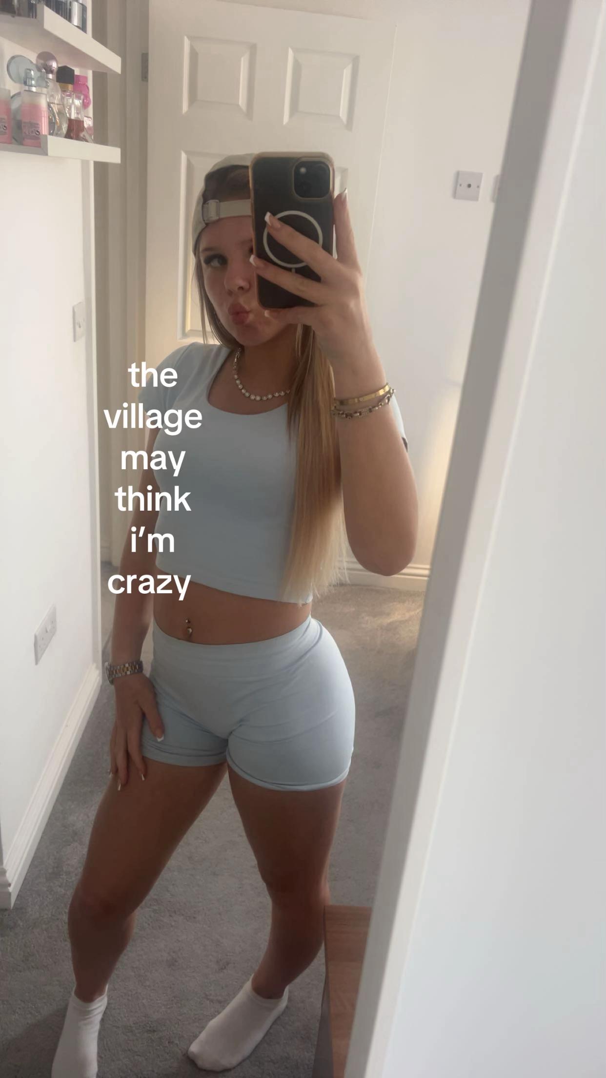 @holly_spamm112