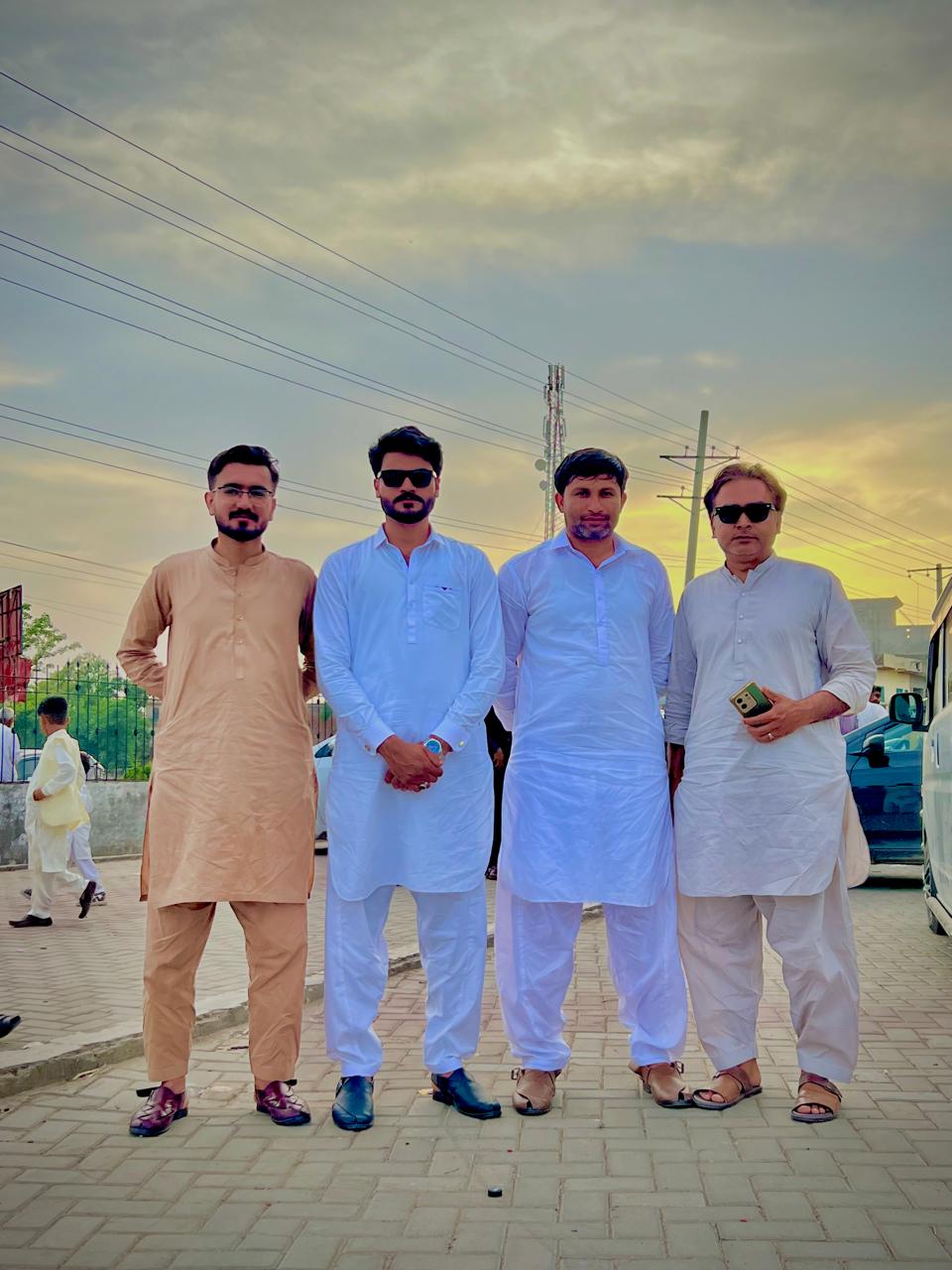 @حمزہ حنیف میٔو(Murshad )