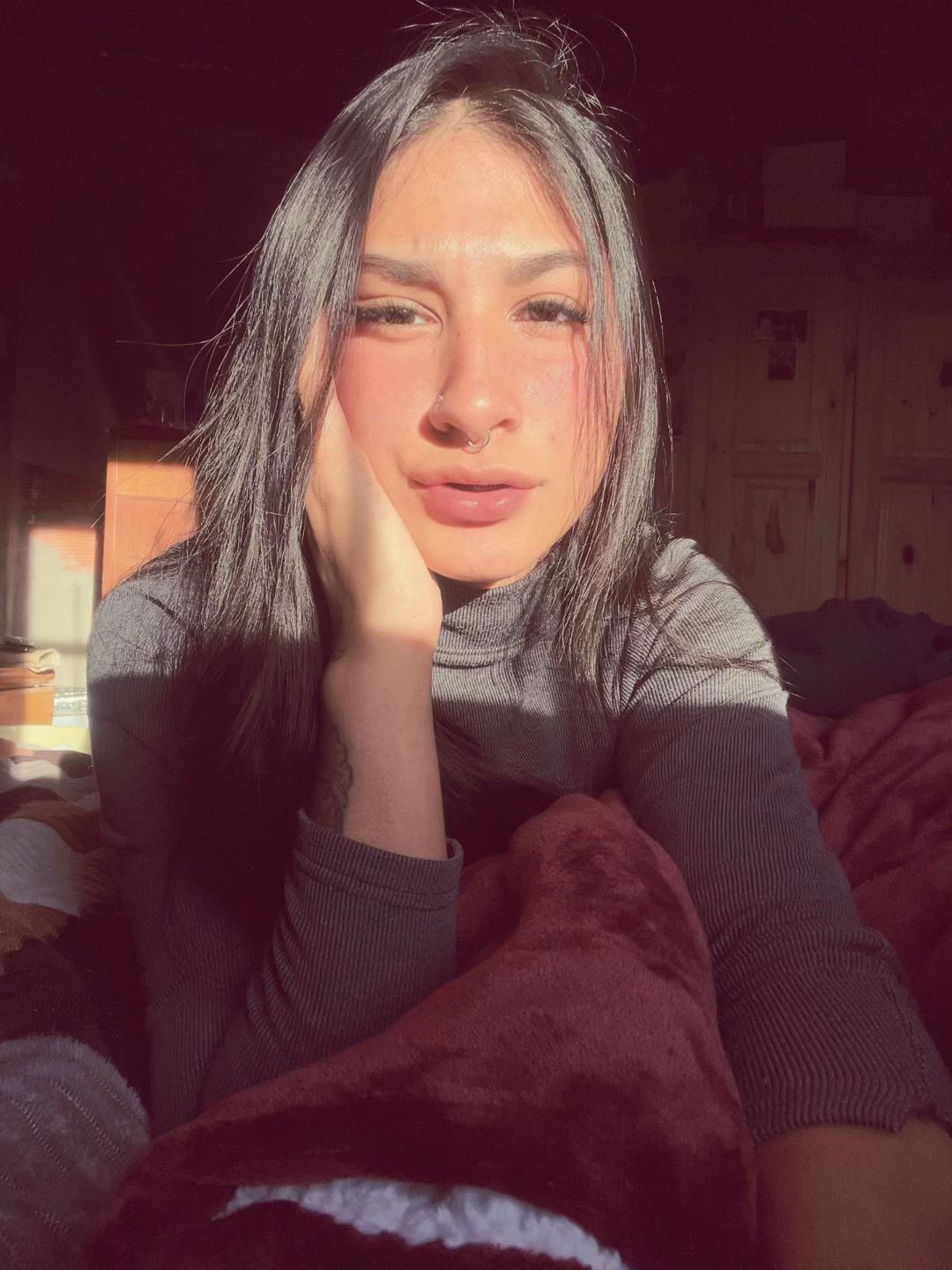 @MIA🖤