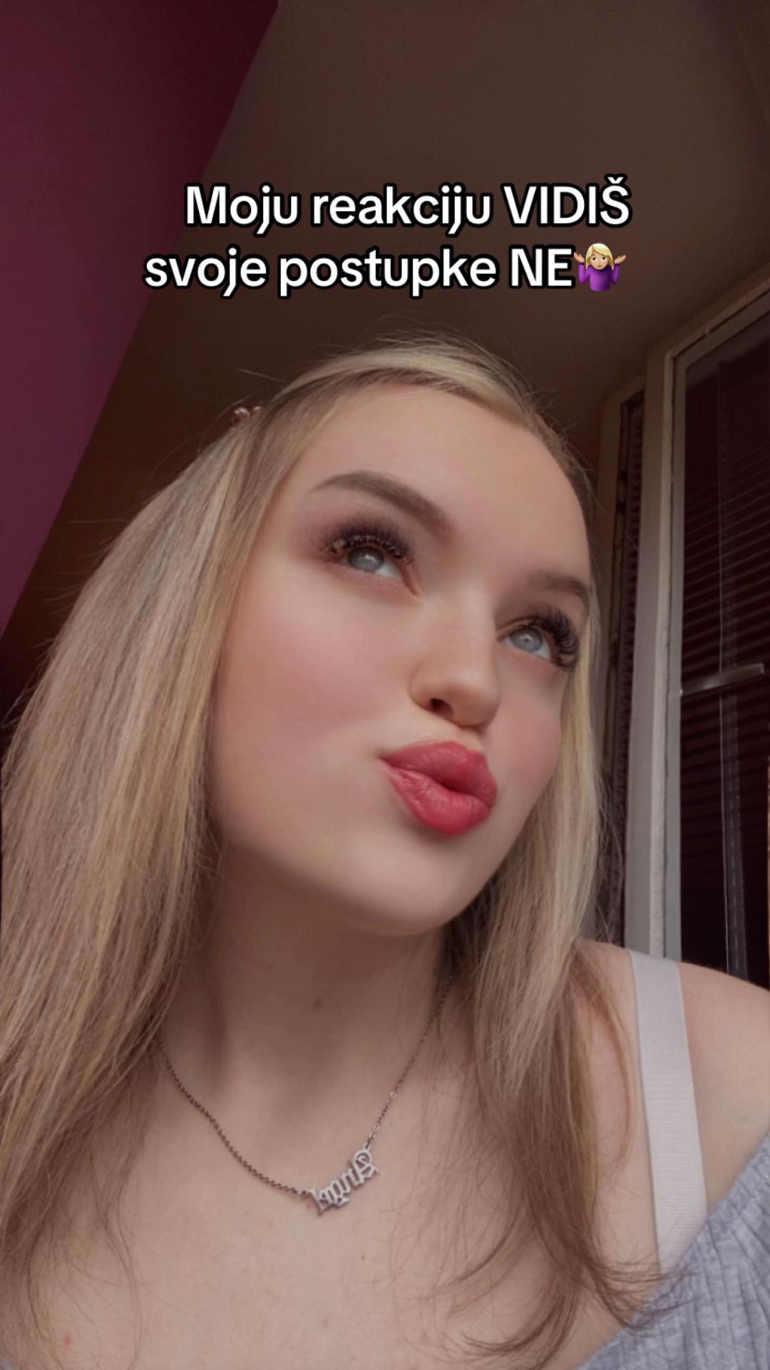 @𝐄𝐋𝐀✨
