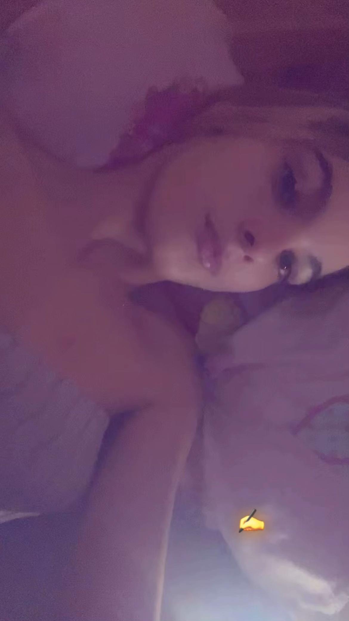 @💋