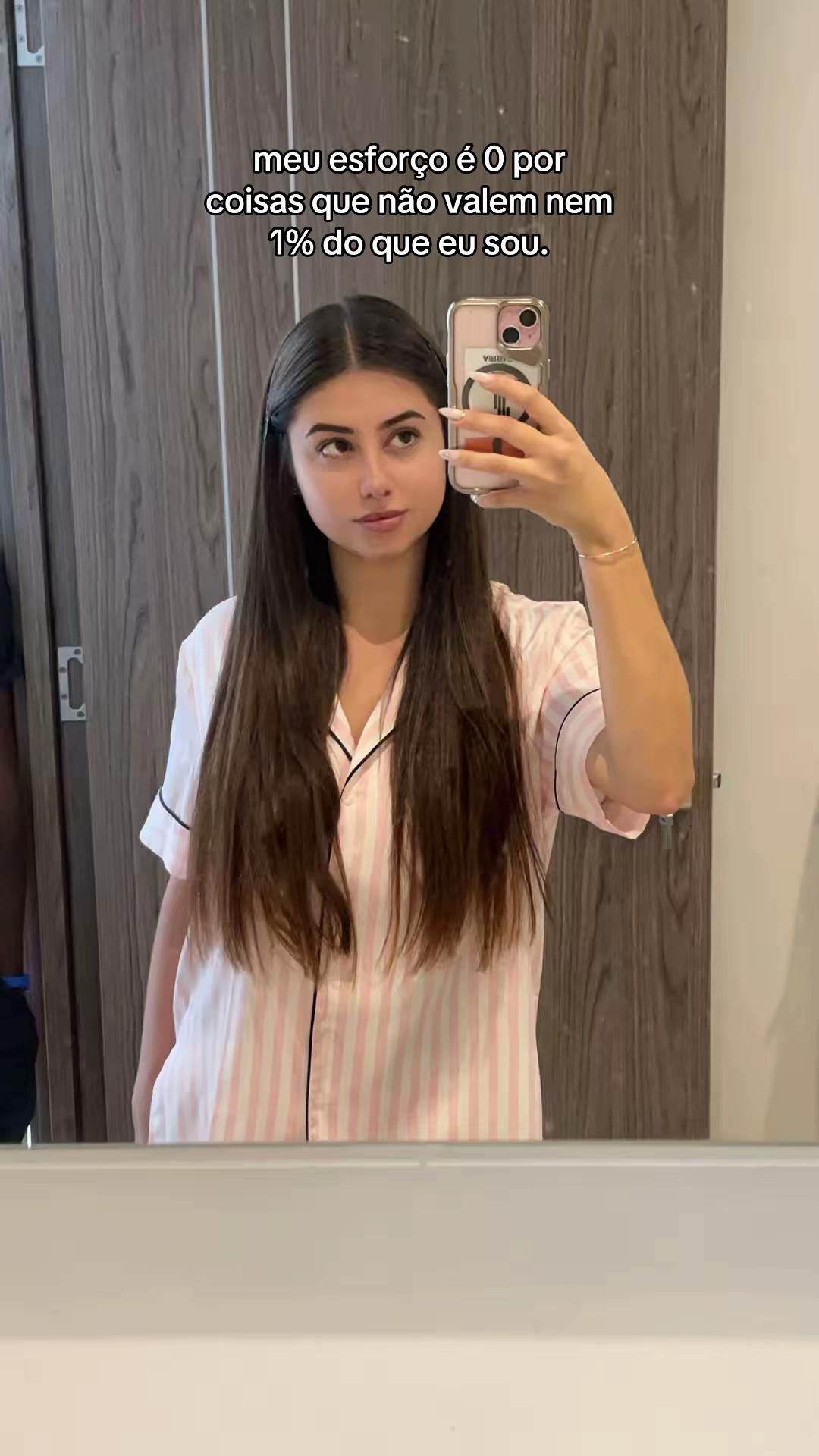 @Lara ❄️🥷