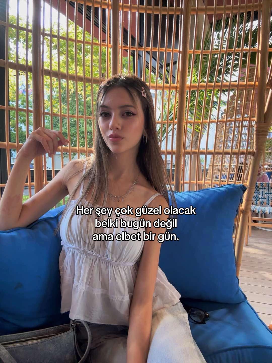 @eliifffserraaa