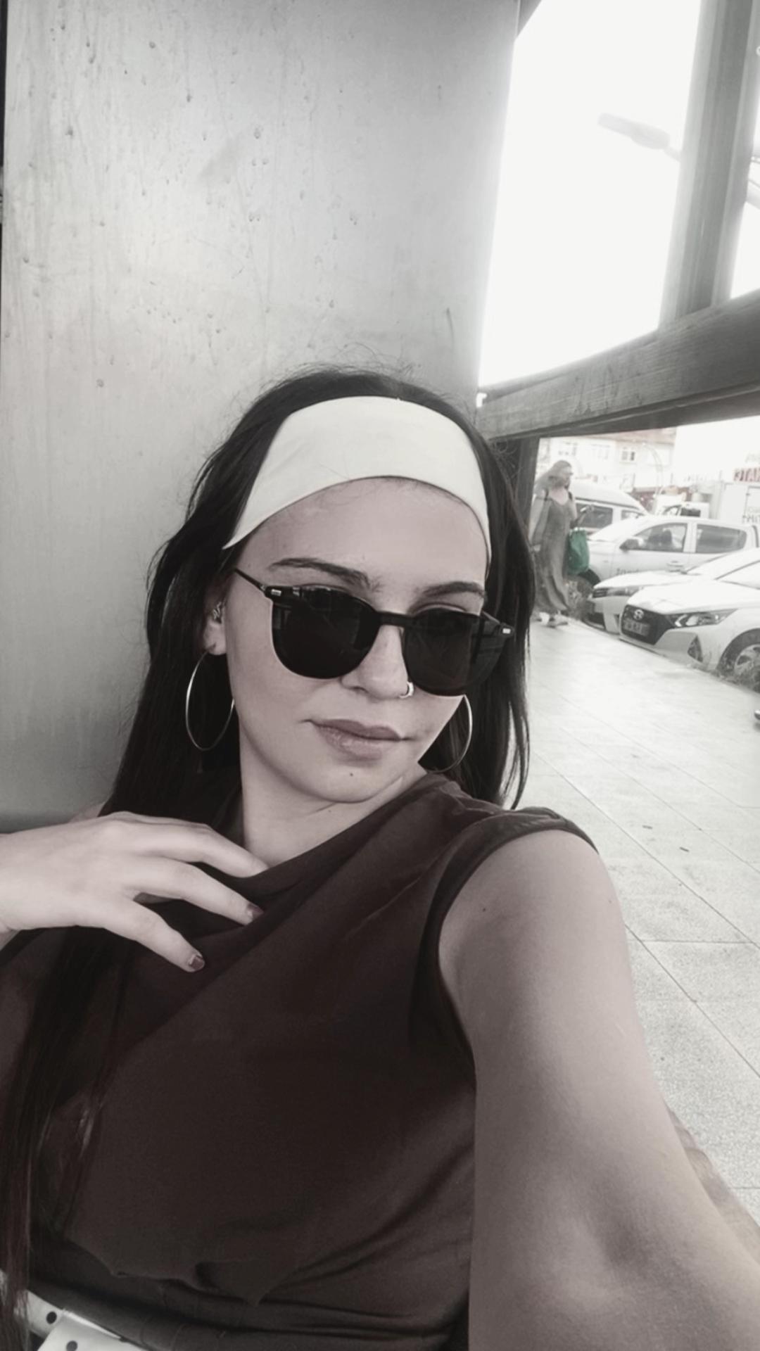 @Tuçe☀️