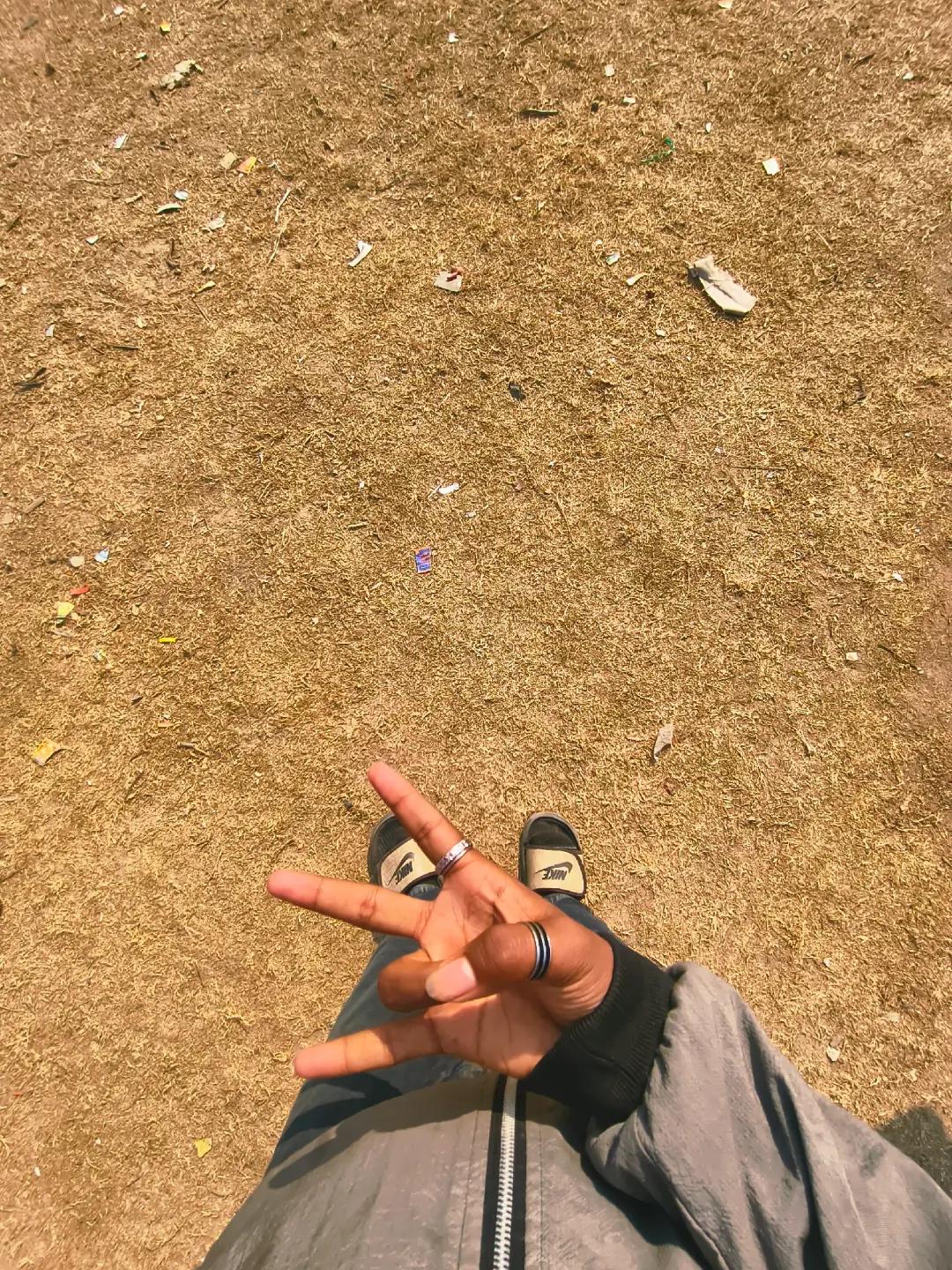 @𝐖*** 𝐓** 𝐅***