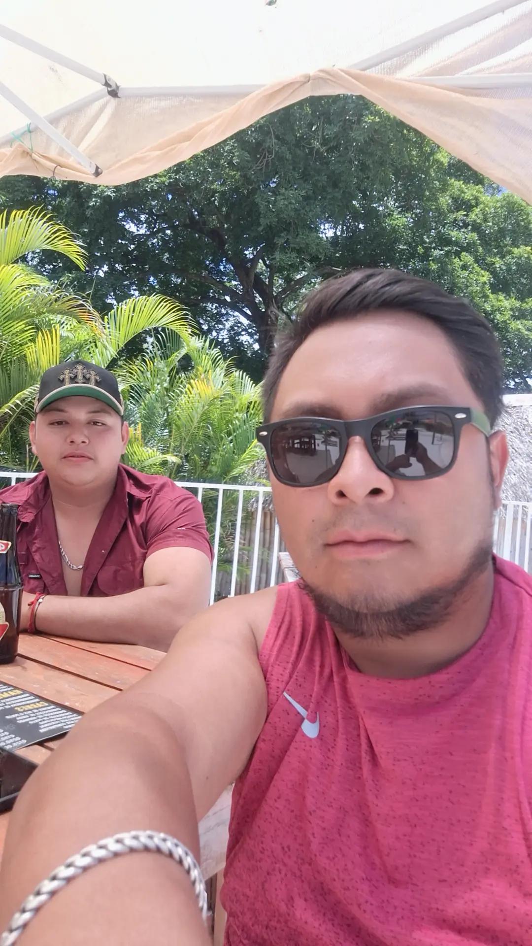 @Knt Escobar
