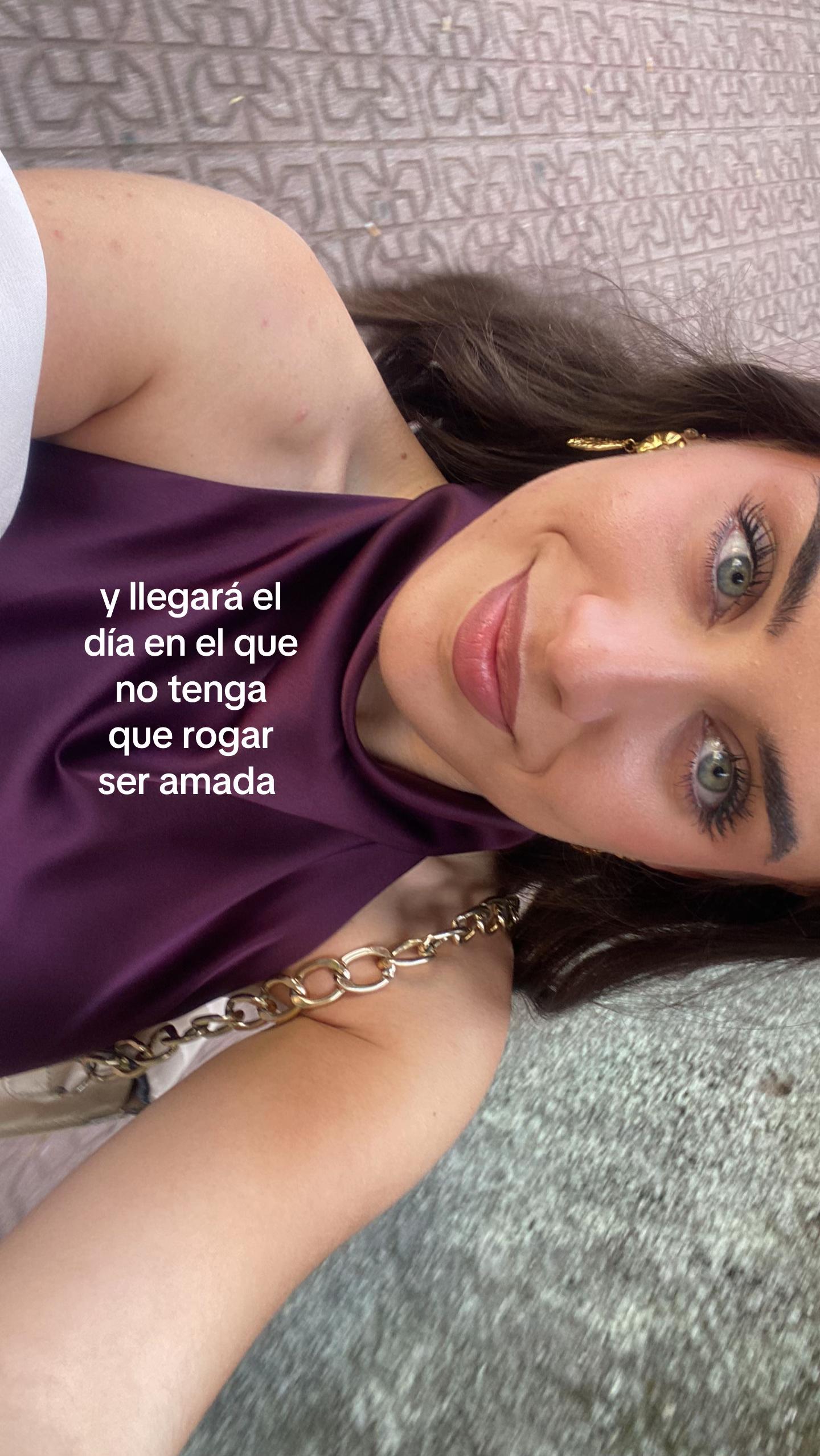 @claudia martin🖤