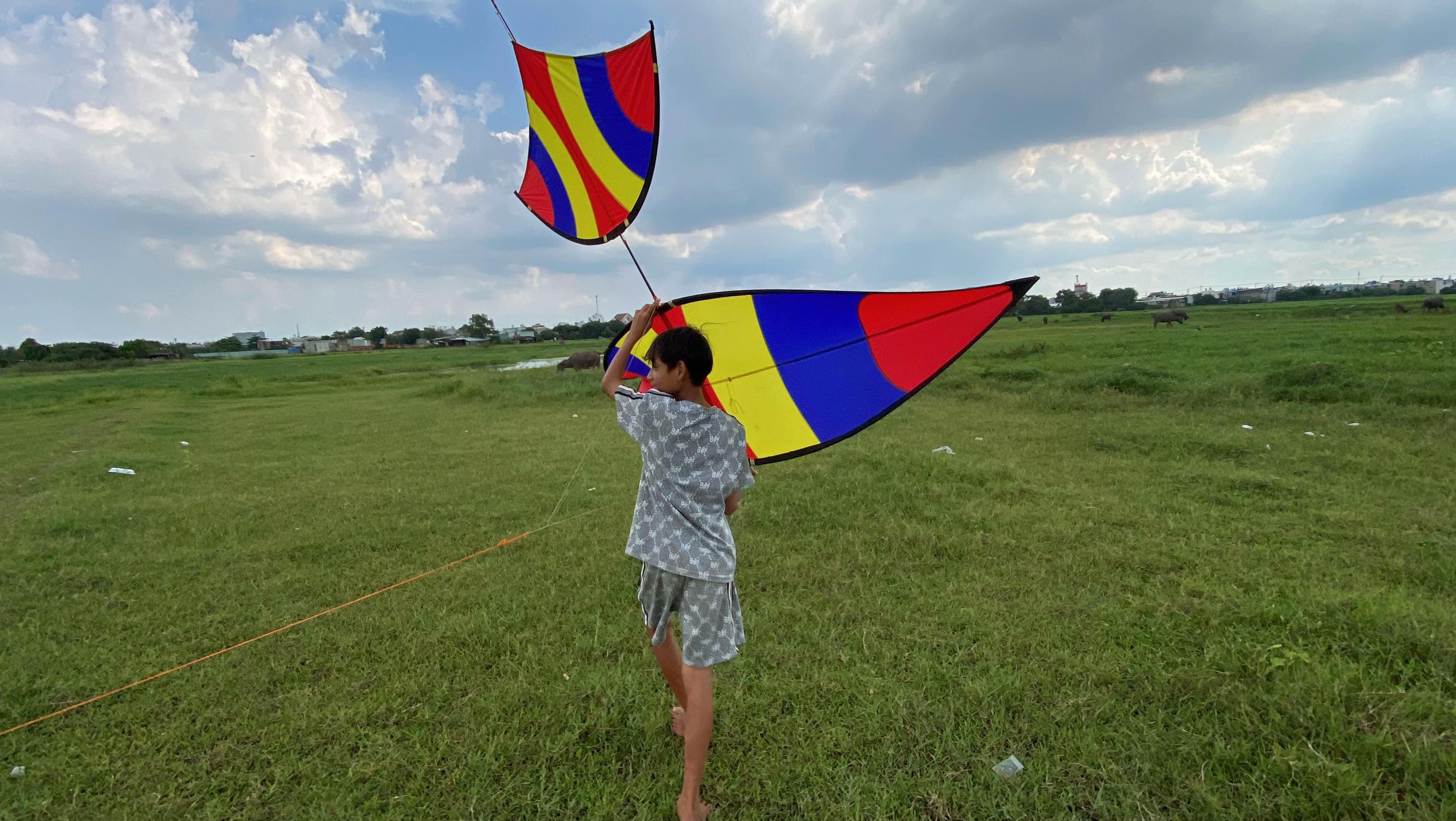 @Thả diều c&ugrave;ng Lợi