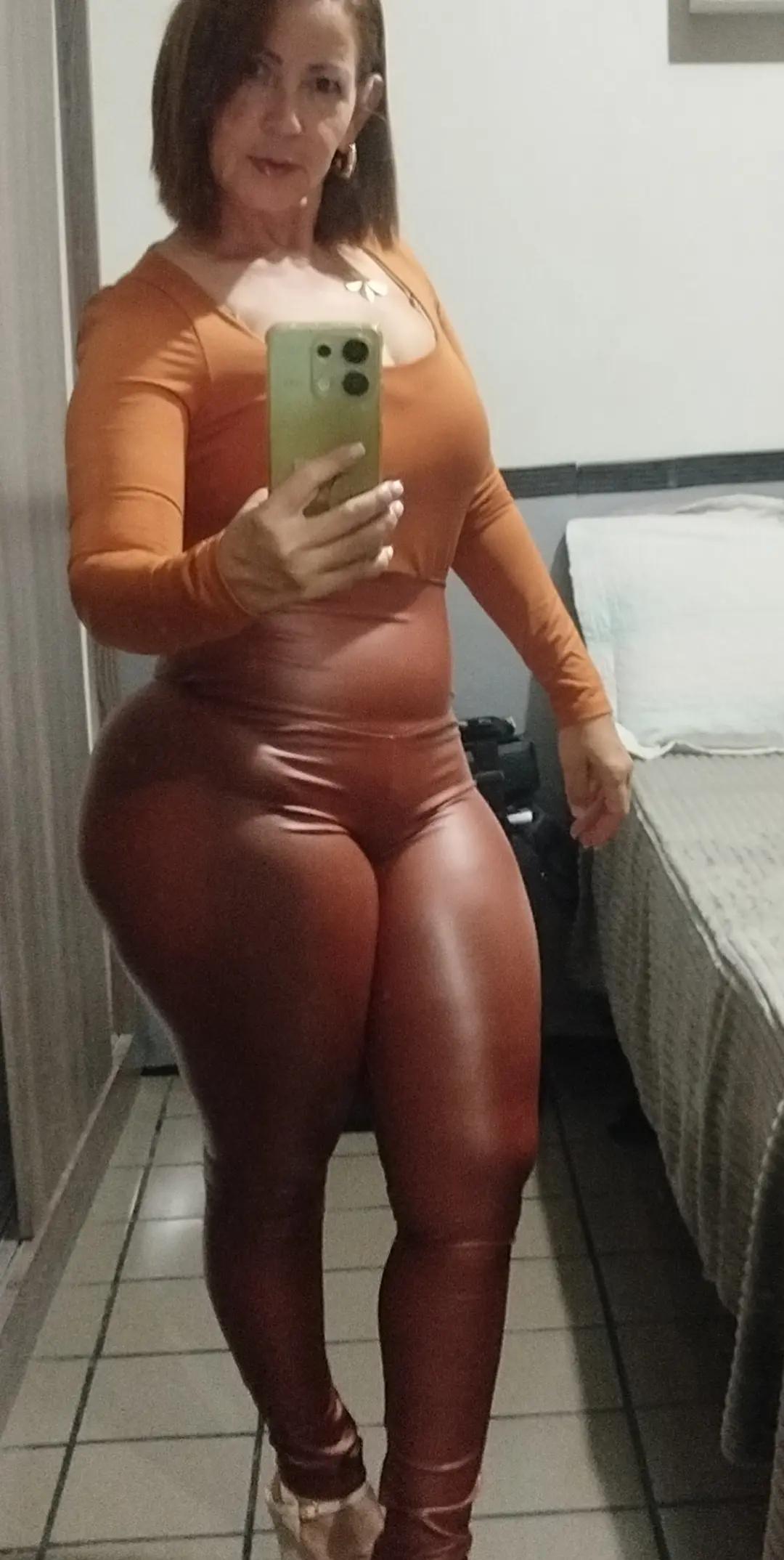 @suzycleiaferreira