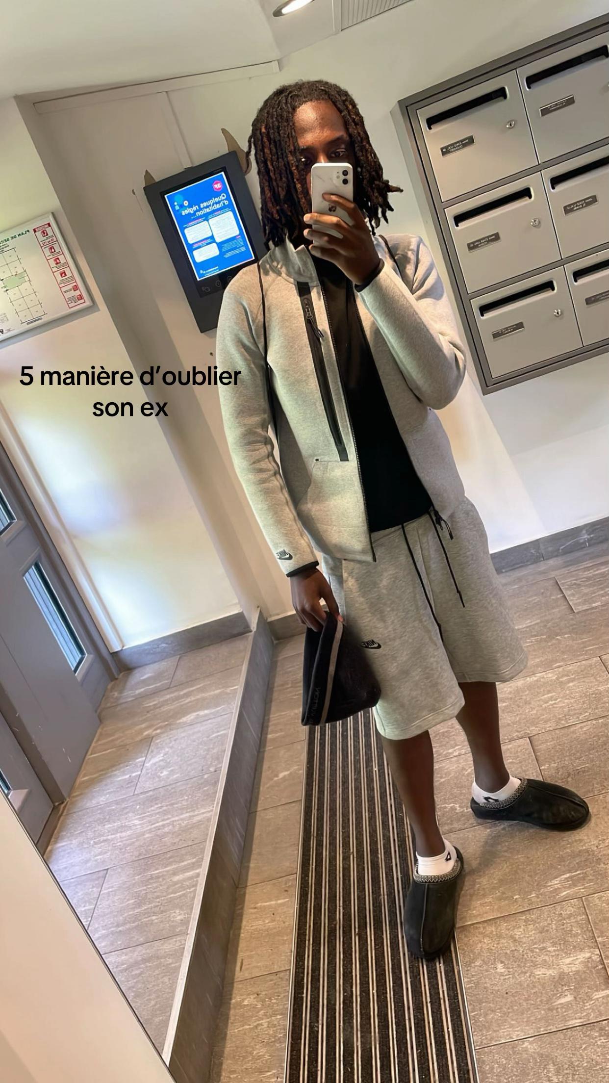 @MMT 🦹🏾&zwj;♂️