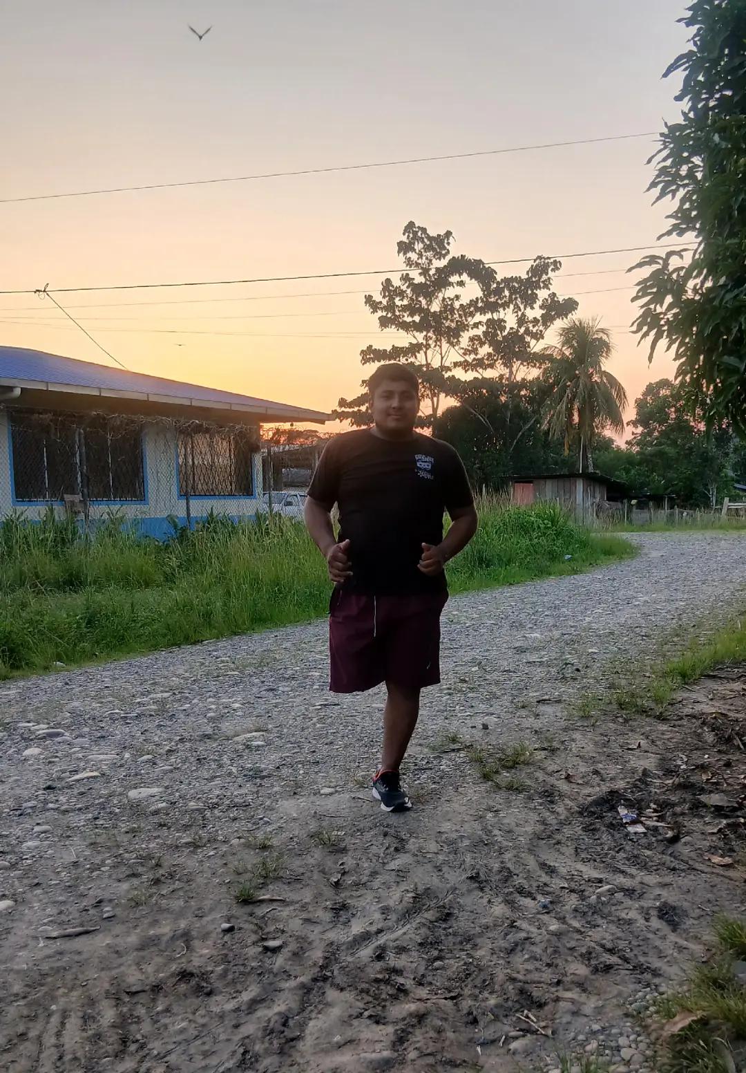 @@Stalin.cl5🦵