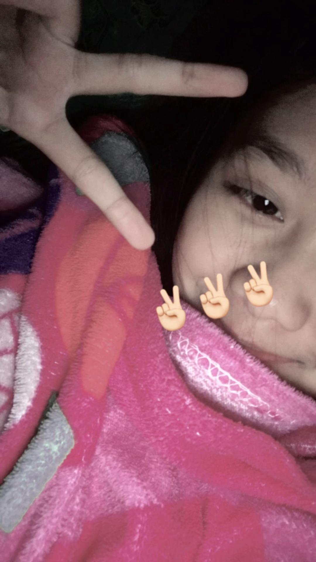 @elllllsv