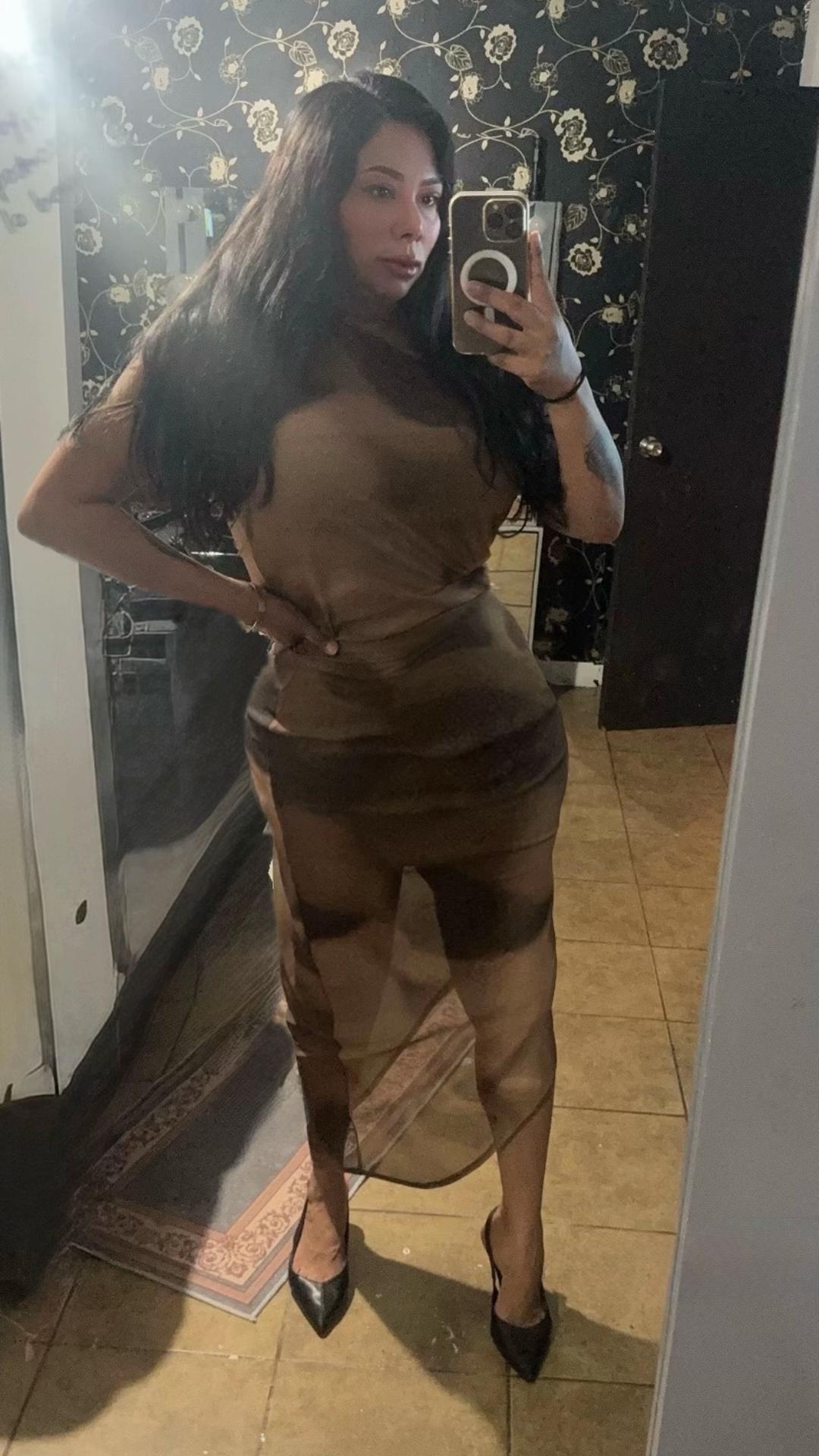 @vivianadeshell