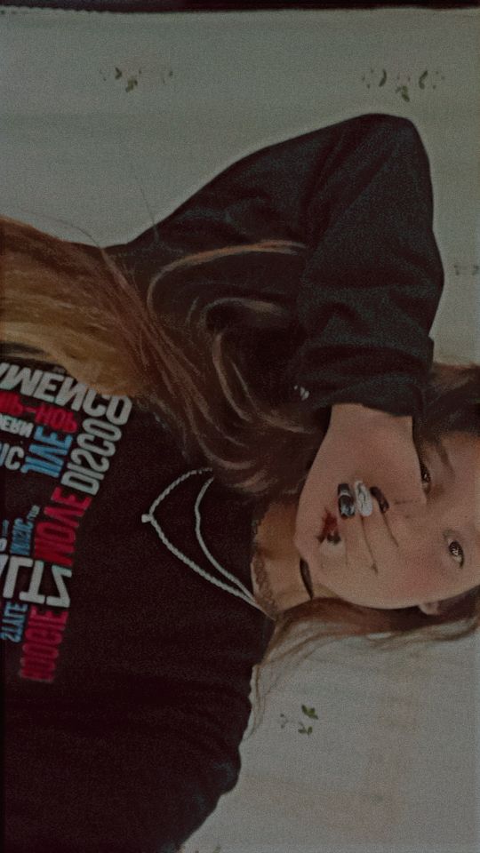 @😈