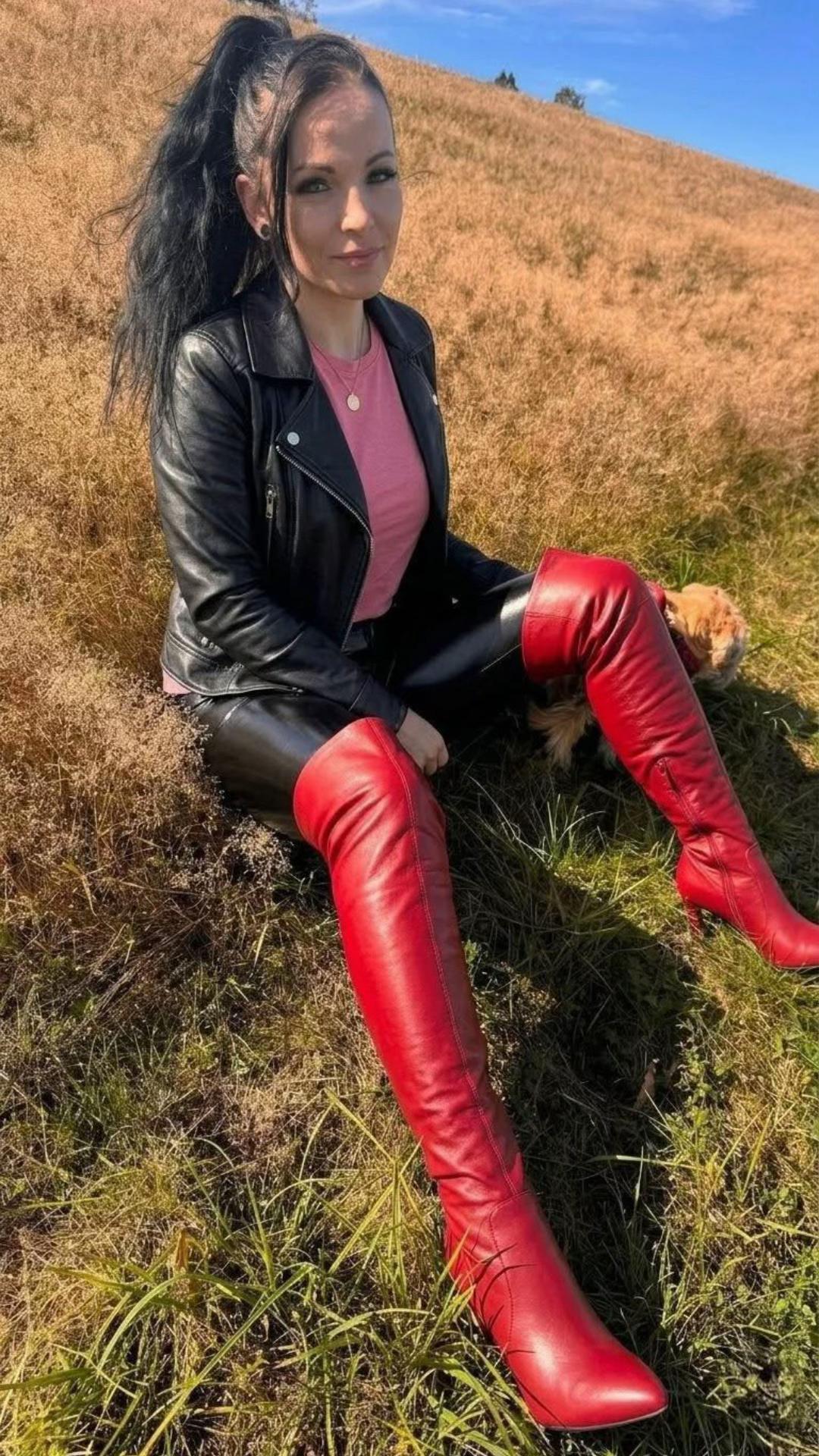 @The_World_of_Boots