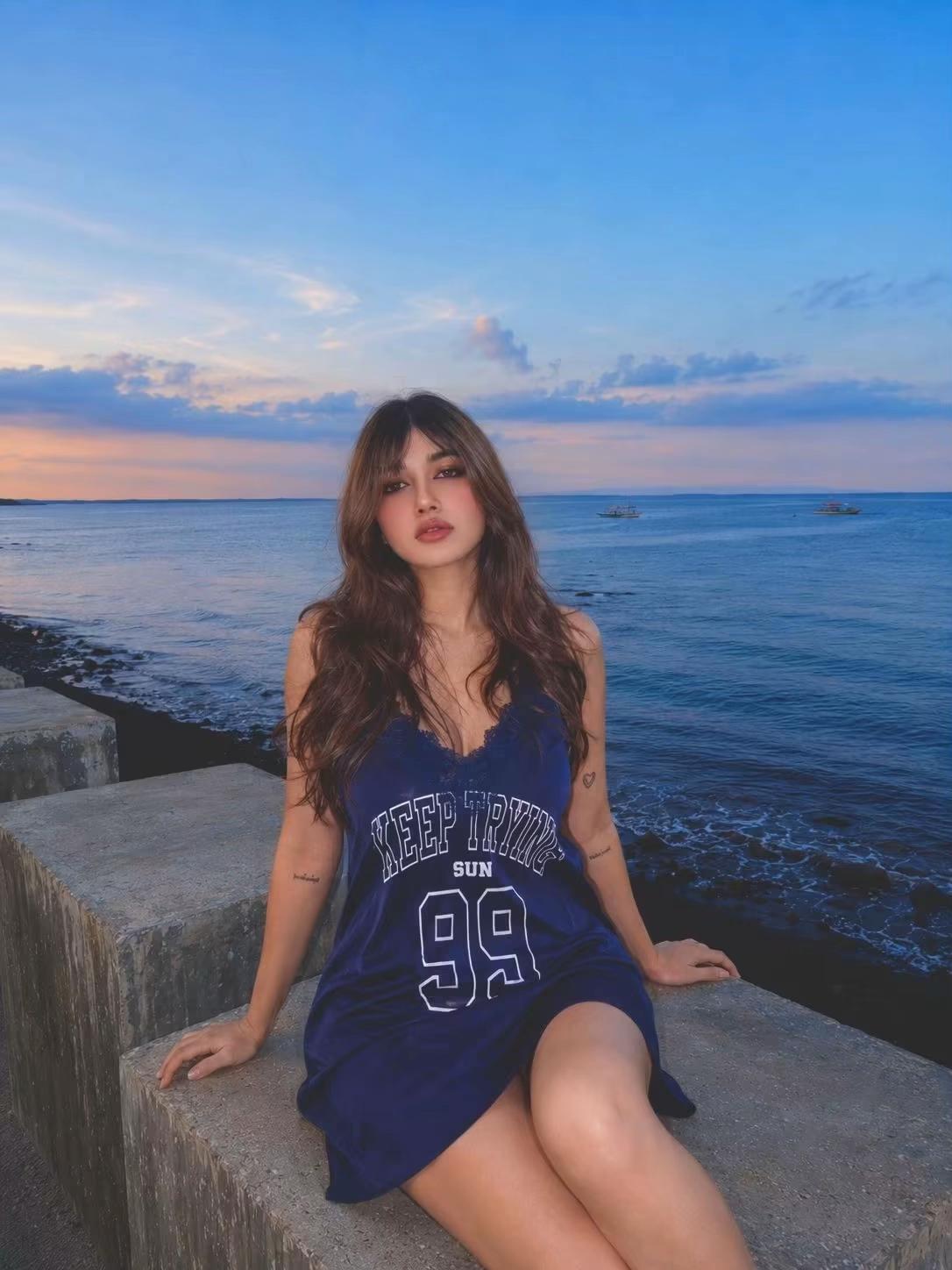 @Riii