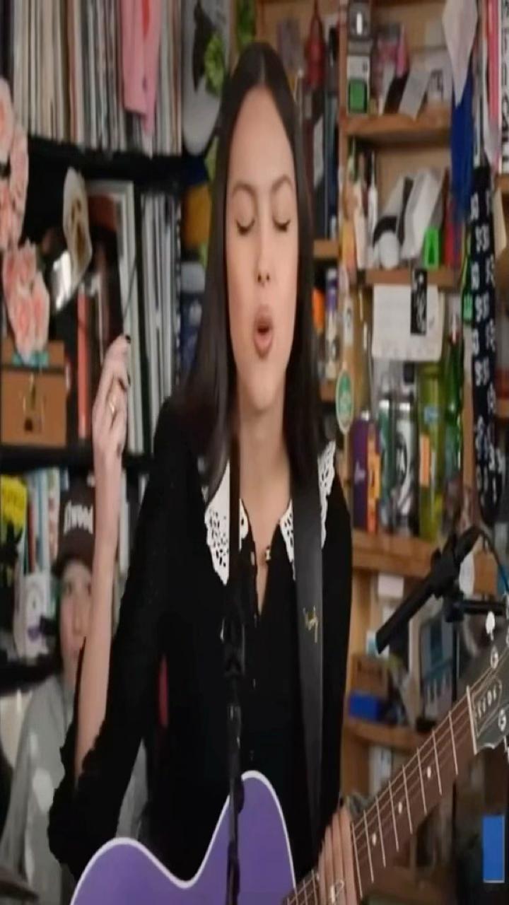 @๐๐โโห