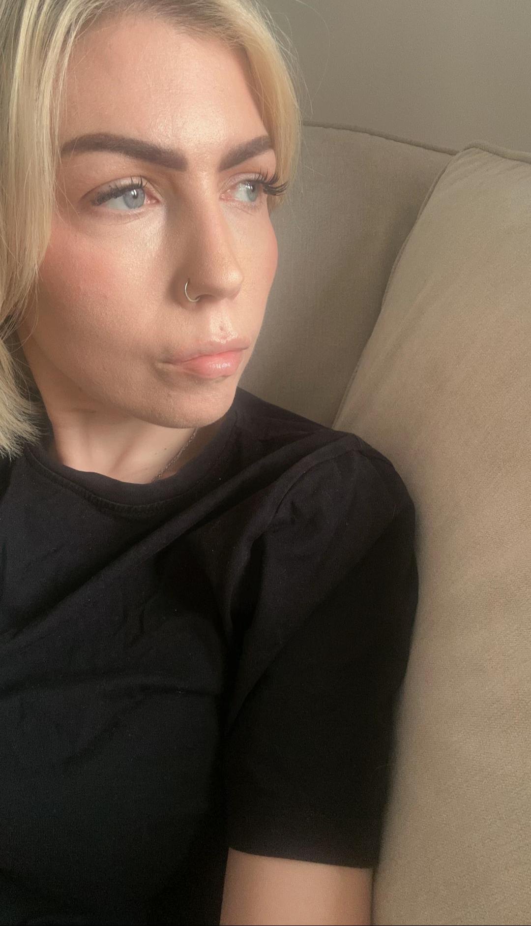 @EllenBridgerMakeupArtist