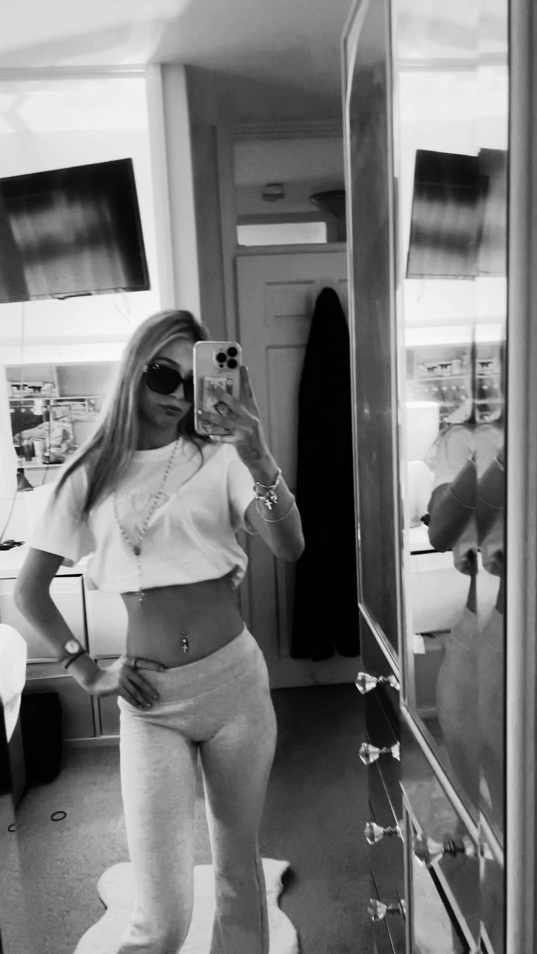@𝐚𝐯𝐚-𝐥𝐮𝐜𝐢𝐚👸🏼